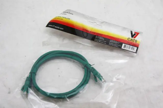 Alt view image 3 of 3 - NEW V7 Cat6 RJ45 M/M Patch Cable 3Ft Green Snagless Molded V7N2C6-03F-GRNS