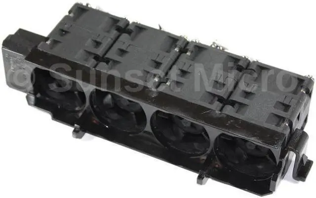 Alt view image 2 of 3 - HP Proliant BL20P, BL25P G3 Blade Server Fan DB04048B12U 371708-001