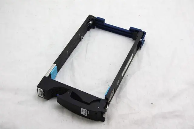 Main image of EMC VNX3300 5100 Server 3.5" Hard Drive Caddy VYKNN 0VYKNN US-0VYKNN-13290 040-001-999 005049274