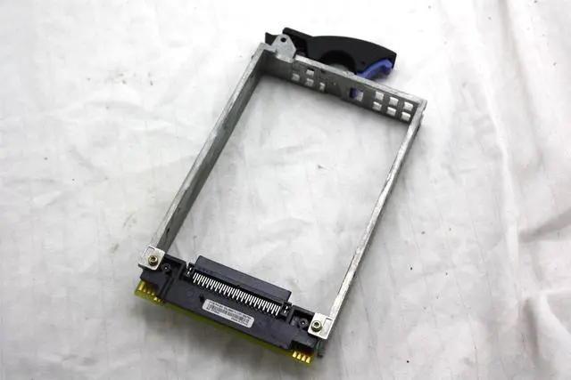 Alt view image 4 of 4 - IBM Server 3.5" Hard Drive Caddy W/ Connector 04N2865 24L0903