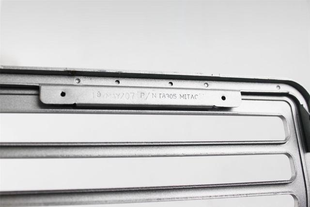 Alt view image 4 of 4 - Dell Precision 390 Mini Tower Front Bezel T8305 U8287 JH665