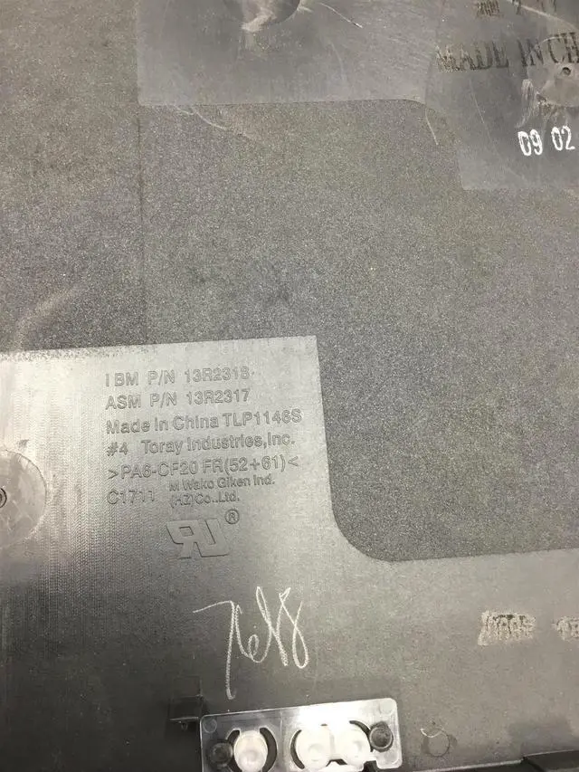 Alt view image 4 of 4 - IBM Lenovo ThinkPad T43 LCD Top Lid Cover 13R2318 13R2317