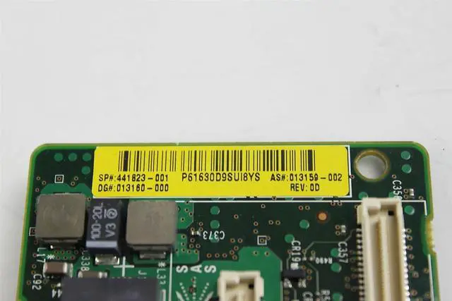 Alt view image 2 of 3 - HP Smart Array P400 SAS RAID Controller Card w/o Cache Module & Cables 441823-001 013160-000 013161-001