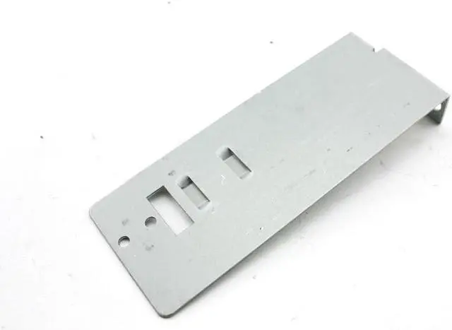 Alt view image 3 of 3 - IBM 60700-67851-01 Server Bracket 4.5" Length 39Y9486