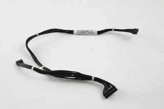 Main image of IBM Server 8-HDD Hard Drive Backplane Configuration Cable 69Y0648 59Y3462