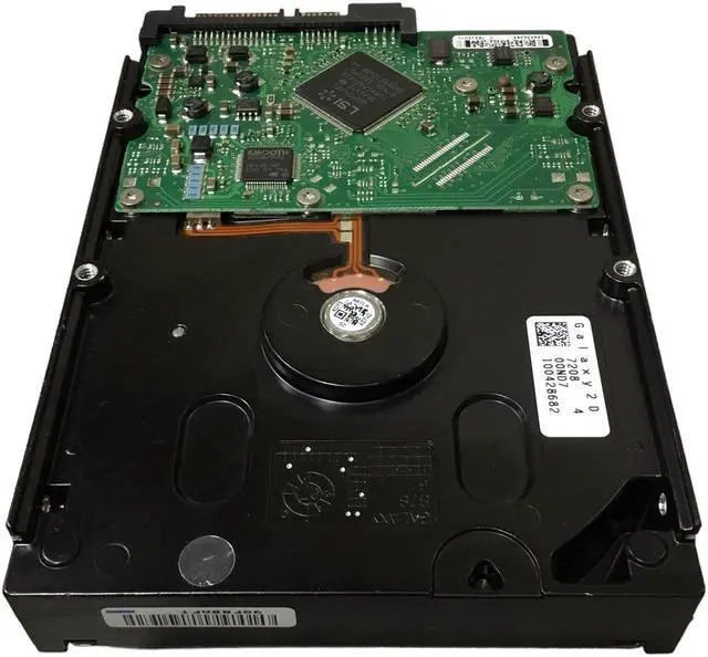 Alt view image 4 of 4 - Seagate 320GB 3.5" HDD SATA ST332060AS 9BJ14G-033 3ADG