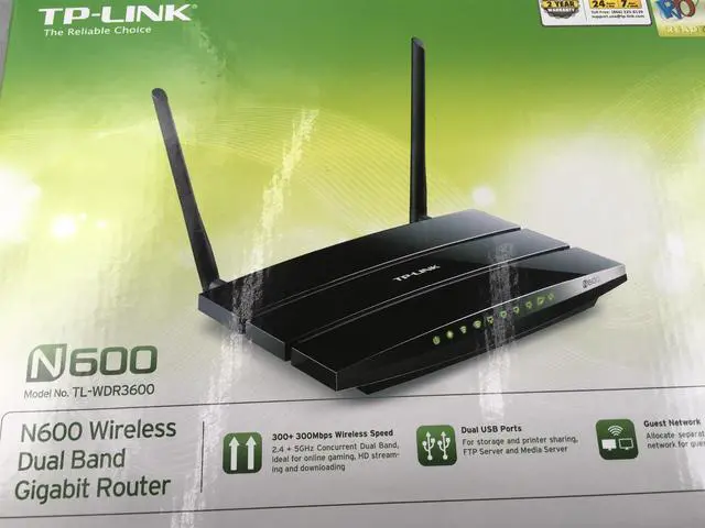 Alt view image 2 of 4 - TP-Link N600 Wireless Wi-Fi Dual Band Router (TL-WDR3600)