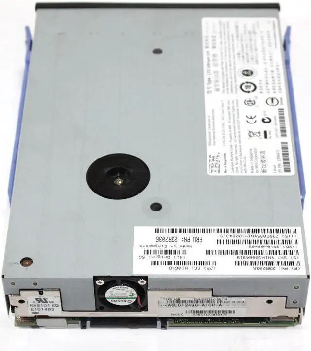 Main image of IBM LTO3 SAS HH 23R7035 400/800 GB Internal Tape Drive 23R7036 Missing Front Panel