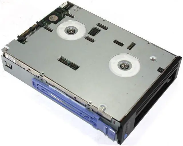 Alt view image 2 of 3 - IBM LTO3 SAS HH 23R7035 400/800 GB Internal Tape Drive 23R7036 Missing Front Panel