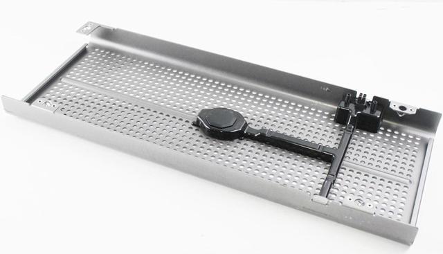 Alt view image 3 of 4 - Dell PowerEdge 6650 Server Front Bezel 1N683 0E017 01N683
