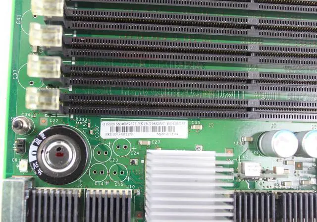 Alt view image 3 of 3 - IBM x3850 M2 Server 8-Slot Memory Expansion Board 46M2379 46M2373 44W4291 39Y7306 D12S135