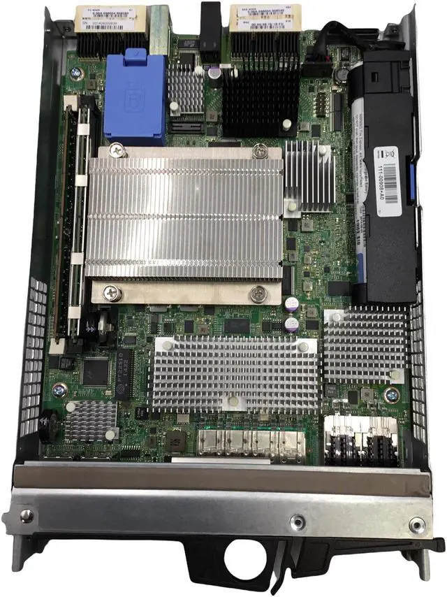 Alt view image 5 of 7 - NetApp 111-01324+C0 Controller Module SASWWN FCWWN