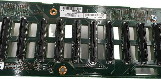 Alt view image 3 of 4 - 111-00717+E0 NetApp DS2246 24x SFF Backplane Midplane Board 110-00159+C0