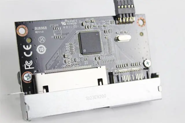 Alt view image 2 of 3 - IBM Lenovo ThinkCentre SFF Media Card Reader 46R1529 03T8161