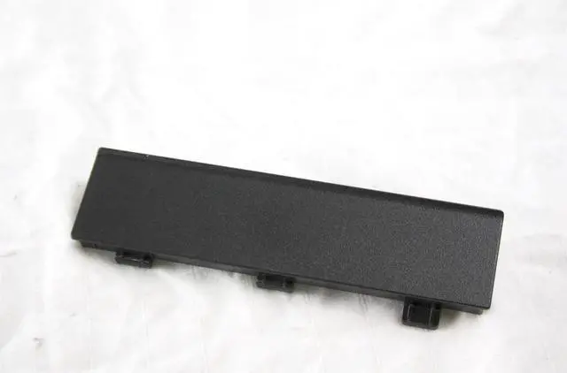 Main image of Dell Optiplex GX520 GX745 GX755 GX760 620 745 755 360 380 5.25" Optical Drive Slot Cover Filler Plate RJ245 0RJ245