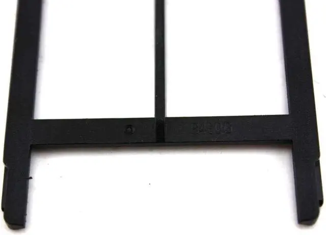 Alt view image 3 of 3 - Genuine Dell Latitude E6500 E6400 Precision M2400 Laptop Express Card Filler G480G