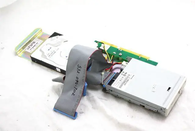 Alt view image 2 of 3 - Panasonic JU-256A798P Floppy Drive Industrial Computer Assembly W/ Maxtor 30GB Hard Drive 5170039U9A