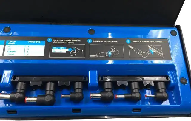 Alt view image 2 of 7 - Targus ACP71USZ Universal USB Docking Station