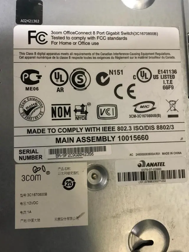 Alt view image 3 of 6 - 3Com OfficceConnect 8 Port Gigabit Switch 3C1670800B