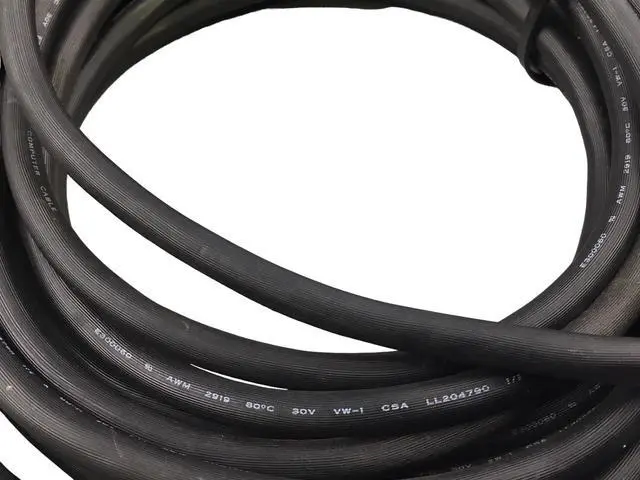 Alt view image 4 of 5 - VGA Computer Cable 10ft - AWM 2919 Male to Male 30V E300060 CSA 204790