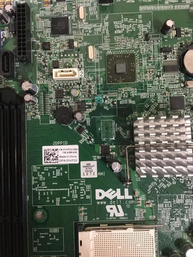 Alt view image 4 of 5 - Dell Optiplex 580 Motherboard AM3 DP VGA 4*DDR3 GbE Lan CN-0YKFD3 YKFD3