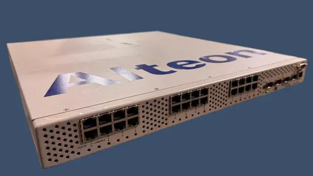 Alt view image 4 of 7 - NORTEL Alteon NETWORKS ALTEON WEB SWITCH 2424