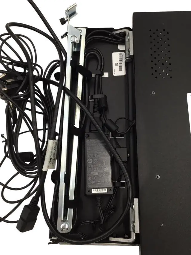 Alt view image 7 of 7 - Emerson Avocent CMN:1099-002 KVM Console LRA185KMM-001