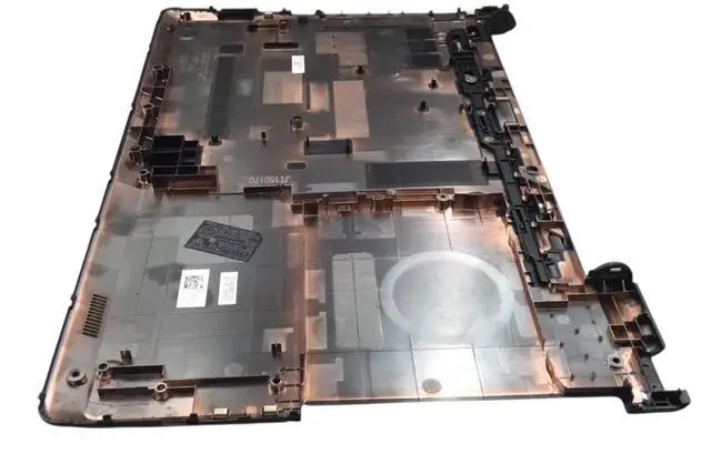 Alt view image 7 of 7 - DELL Latitude E6420 15 3558 0HNC42 Bottom Base Case Cover