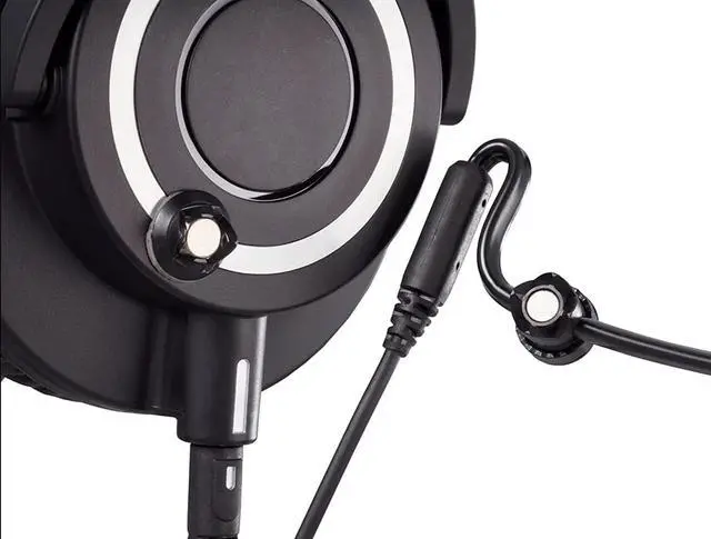 Alt view image 3 of 4 - Audio ModMic Uni Attachable Noise-Cancelling Microphone with Mute Switch, Compatible with Mac, Windows PC, Playstation 4, Xbox One and More