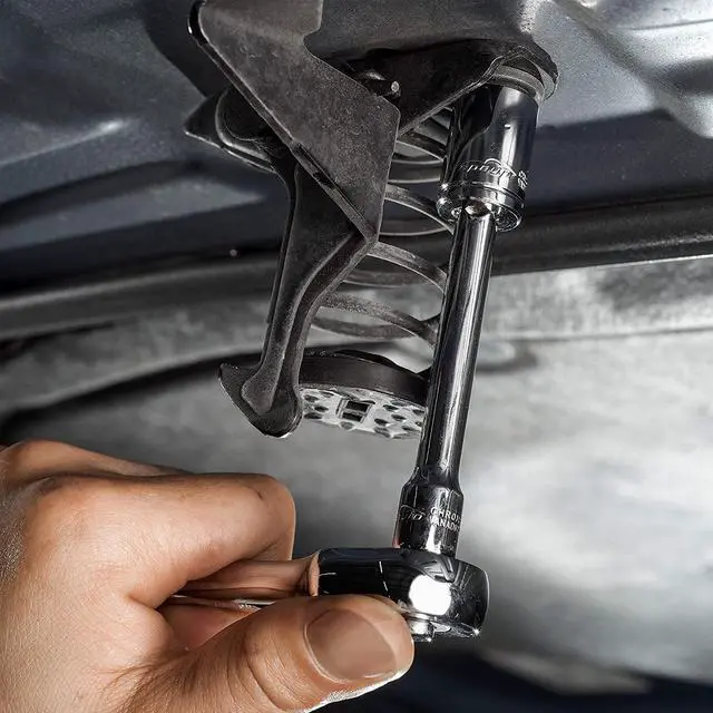 Alt view image 4 of 7 - EPAuto Mechanics Tool Socket Set Drive Socket Wrench Ratchets, SAE/Metric, 122-Piece