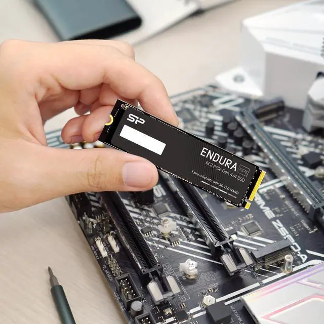 Alt view image 4 of 5 - Silicon Power ES75 1TB TLC NVMe Gen4x4 M.2 2280 Internal Solid State Drive