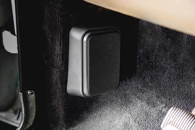 Alt view image 5 of 5 - RetroSound RetroPod 4x6-inch Surface Mount Speaker Modules