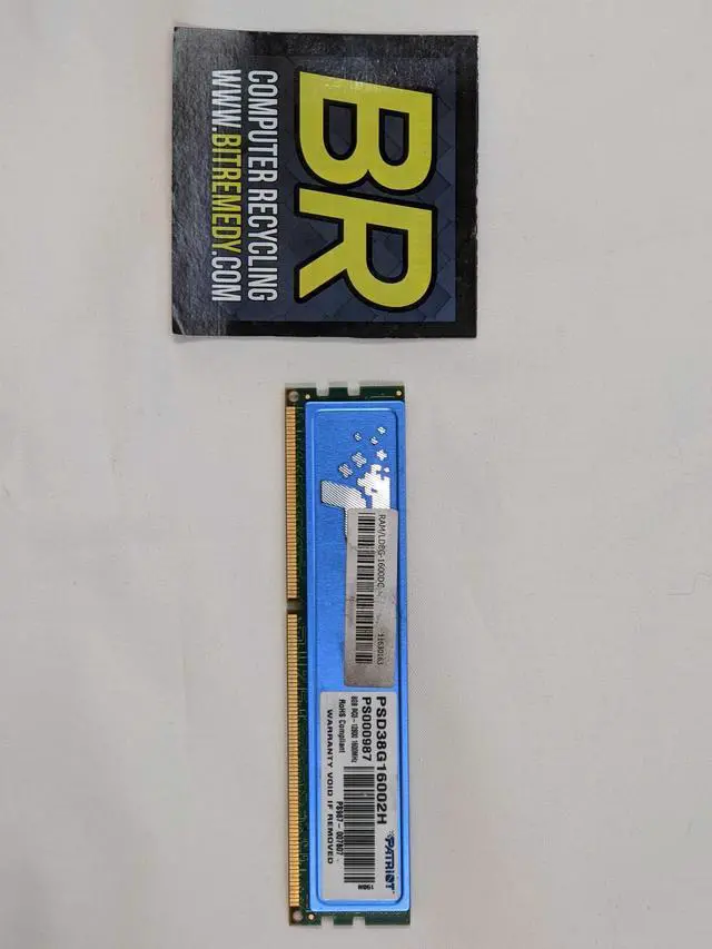 Alt view image 7 of 10 - Patriot Signature 8GB DDR3 1600 (PC3 12800) Desktop Memory Model PSD38G16002H