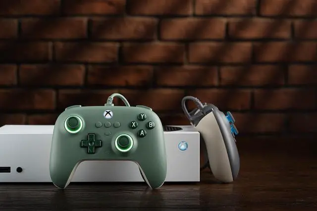 Alt view image 5 of 5 - 8BitDo Ultimate C Wired Controller for Xbox with Fire Ring RGB Lighting Hall Effect Joysticks and 1 Month Ultimate Game Pass Code - Dark Green