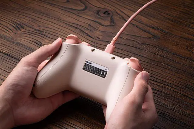 Alt view image 4 of 5 - Ultimate 2C Wired Controller Peach