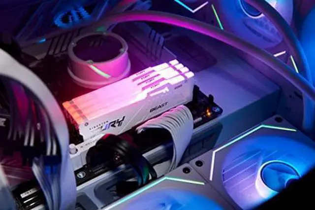 Alt view image 7 of 7 - Kingston Fury Beast White RGB 32GB (2x16GB) 5200MT/s CL40 DDR5 XMP DIMM