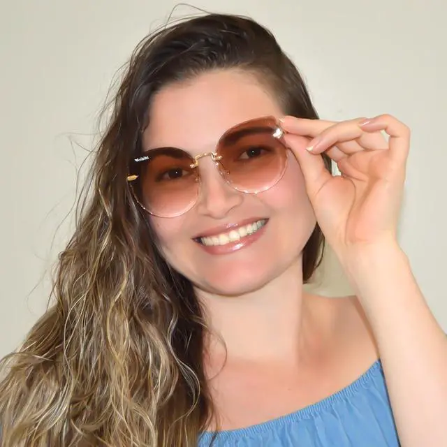 Alt view image 3 of 5 - Avialas Fabrizia Sunglasses, Lentes de sol para mujer