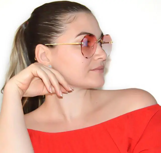 Alt view image 3 of 5 - Avialas Cleo Sunglasses, Lentes de sol para mujer