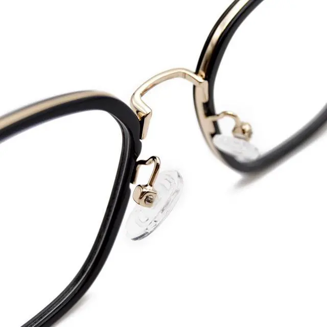 Alt view image 4 of 6 - Avialas Defne Blue Light Blocking Glasses, Lentes de bloqueo de luz azul