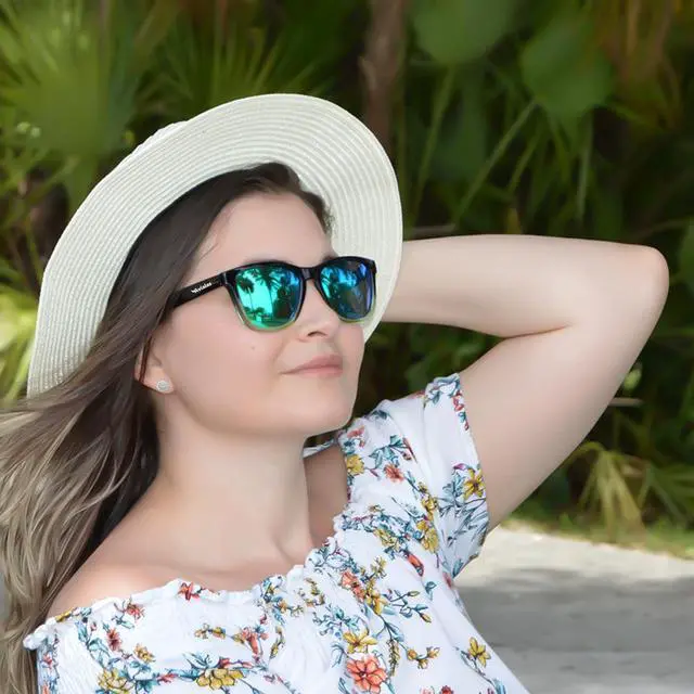 Alt view image 5 of 7 - Avialas Andromeda Sunglasses, Lentes de sol unisex