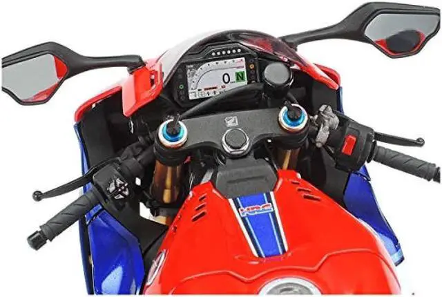 Alt view image 6 of 13 - Tamiya 1/12 Motorcycle Series No.138 Honda CBR 1000RR-R FIREBLADE SP Plastic Model 14138