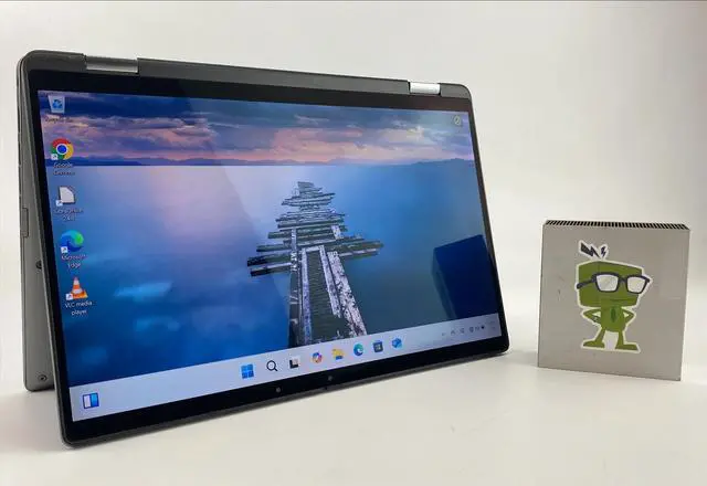 Main image of Latitude 7420 2-in-1 Core i7 11th Gen 3.00GHz 1185G7 3.00 GHz 16GB 500GB SSD B
