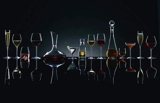 Alt view image 4 of 4 - Waterford Elegance Chardonnay Wine Glass, Pair