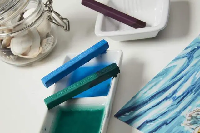 Alt view image 4 of 7 - Derwent Inktense Blocks 72 Tin, Set of 72, 8mm Block, Soft Texture, Watersoluble, Ideal for Watercolor, Drawing, Coloring, Crafts and Painting on Paper and Fabric, Professional Quality (2301980)