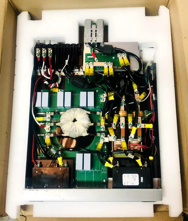 Main image of NEW APC SymMetra LX Frame Electronics Module- 200/208V SYAFSU13