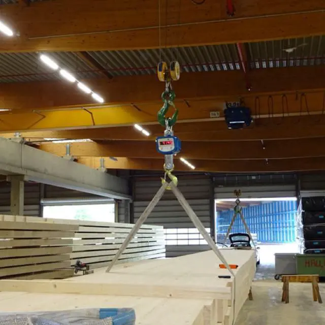 Alt view image 3 of 3 - PCE-CS 10000N Hanging Crane Scale, up to 10000 kg