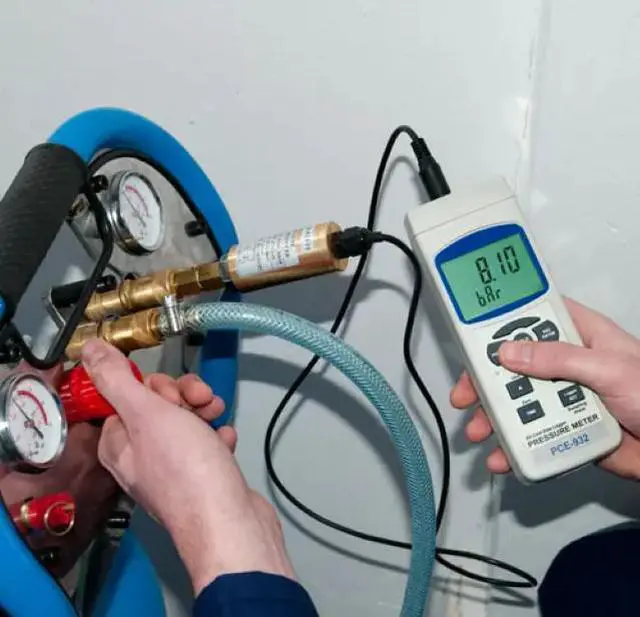 Alt view image 3 of 3 - PCE-932 Pressure Meter, 0 to 400 bar