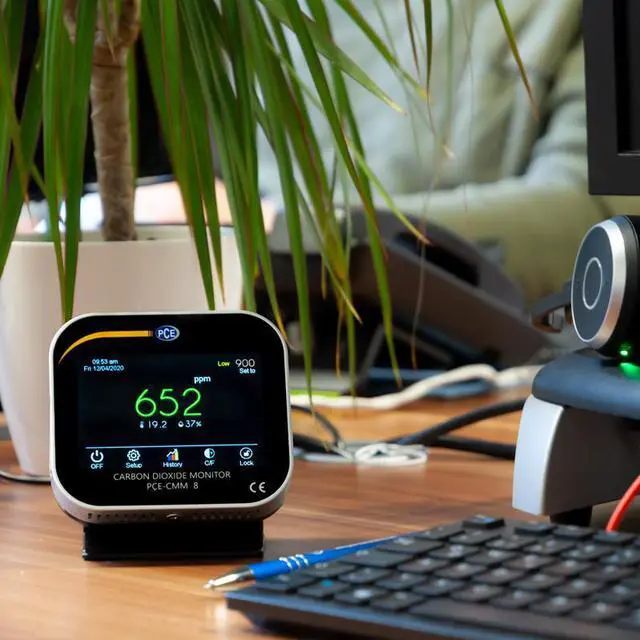 Alt view image 5 of 6 - PCE-CMM 8 Digital CO2-Meter, 0 to 9999 ppm