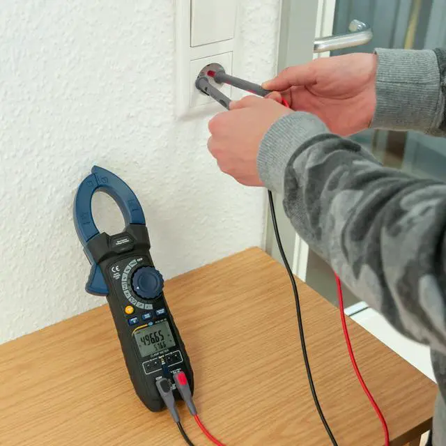 Alt view image 4 of 5 - PCE-DC 50 Digital Multimeter Current Clamp, with Bluetooth