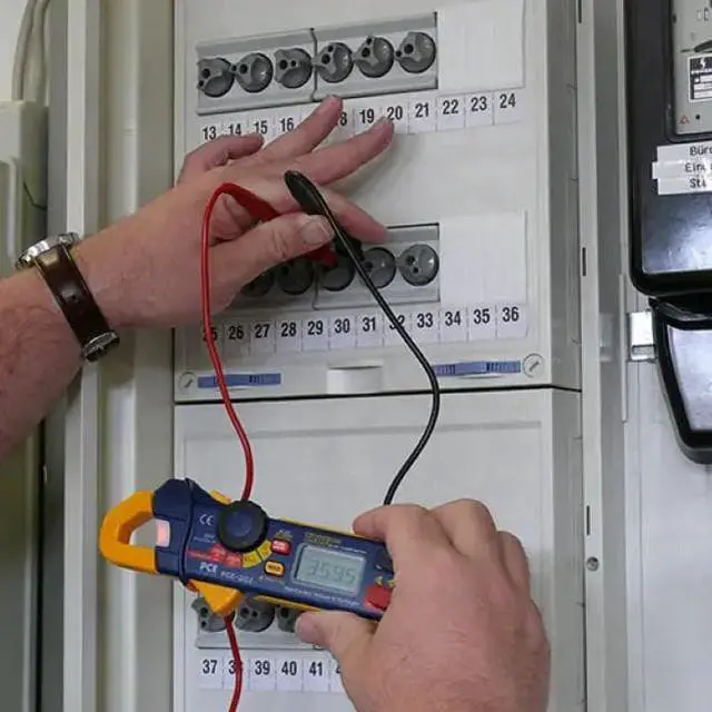 Alt view image 3 of 6 - PCE-DC2 Digital Current Clamp